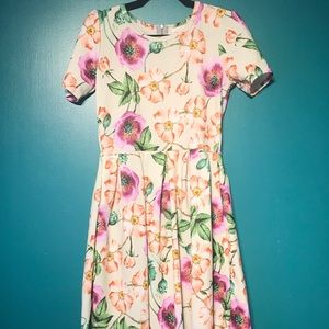 Lularoe Amelia Floral Easter Dress Size M